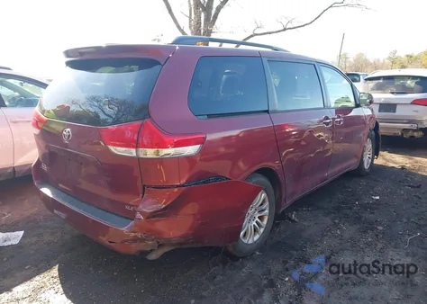 2013 Toyota Sienna Xle/Limited from USA, damaged, VIN 5TDYK3DC7DS291943